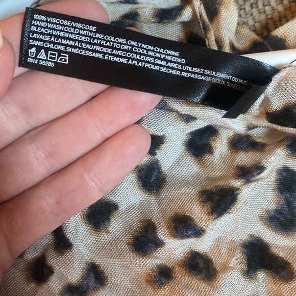 Cheetah shaw, lightweight from express - Picture 5 of 5